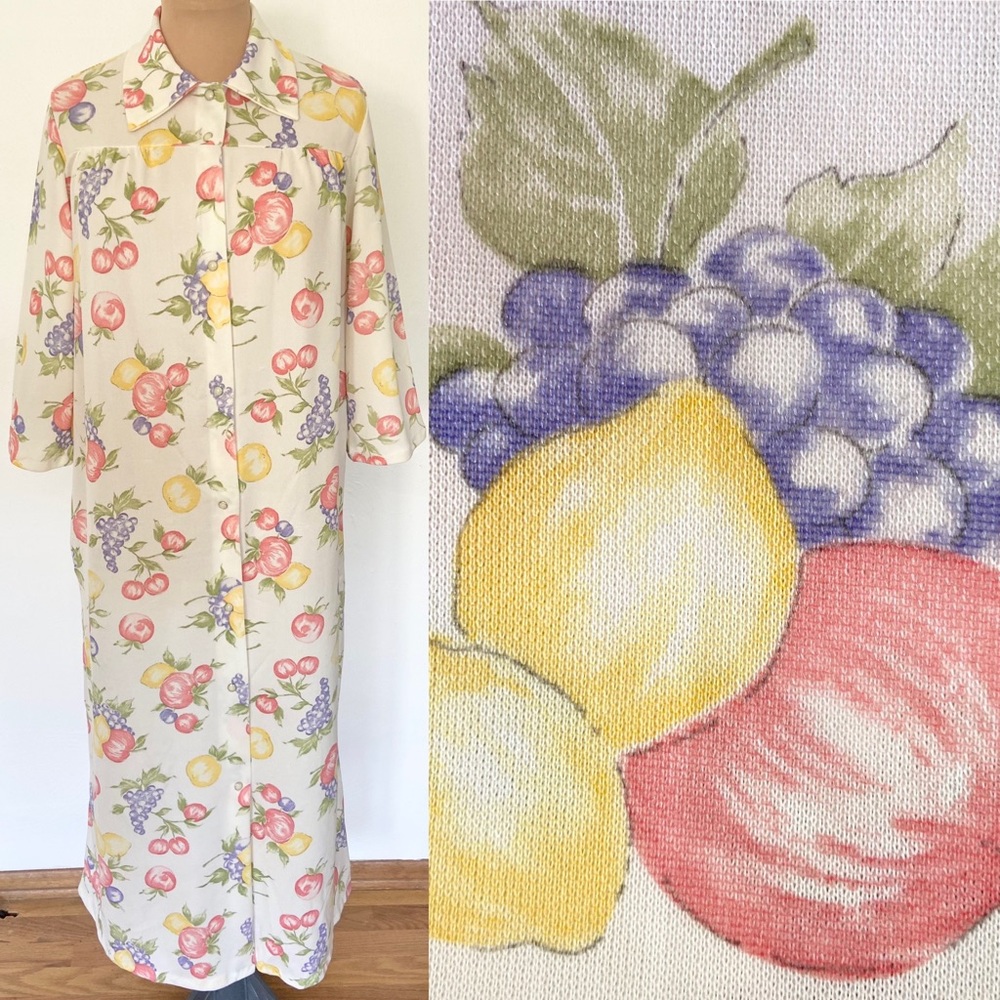 Vintage Knit Housecoat *Large* Fruit Print Lemons Cherries Snap Front Robe